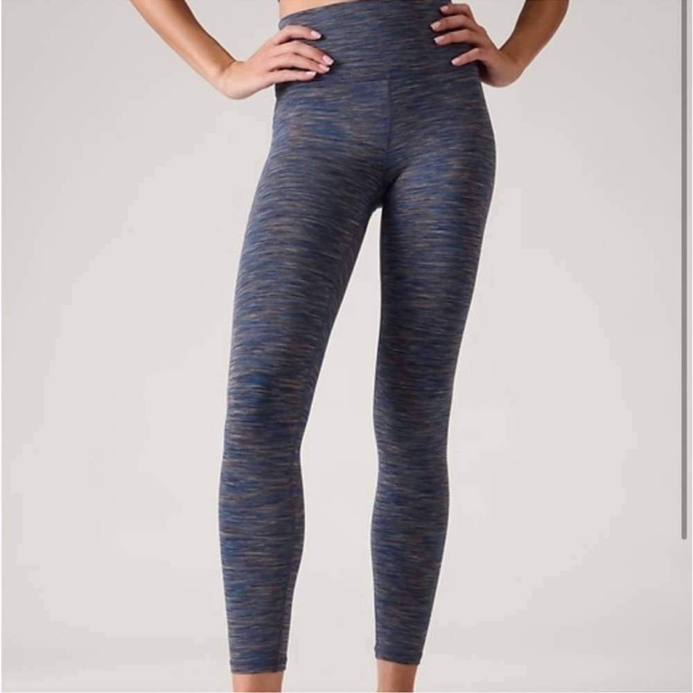 Athleta Transcend Nova Navy Textured Tights 7/8 Leggings  XS